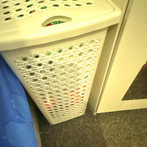 White rectangular plastic - rectangular,
